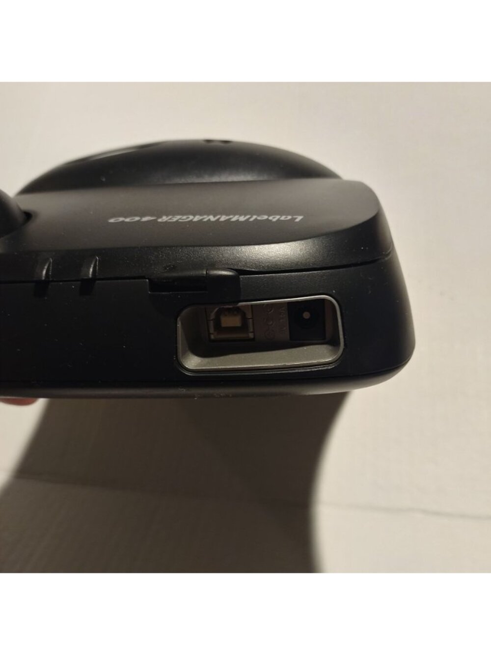 Dymo LabelManager 400 Electronic Label Maker With Accessories USB Compatible - Picture 5 of 13